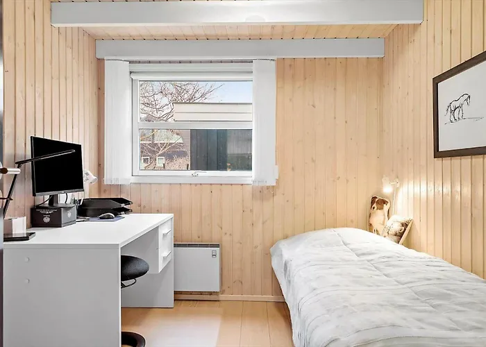 Tv1450-bindslev-kamillevej-3 *